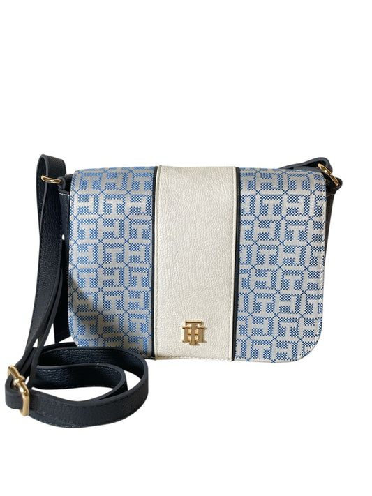 Bolsa Crossbody Tommy Hilfiger con Solapa | Estilo Clásico en 3 Colores